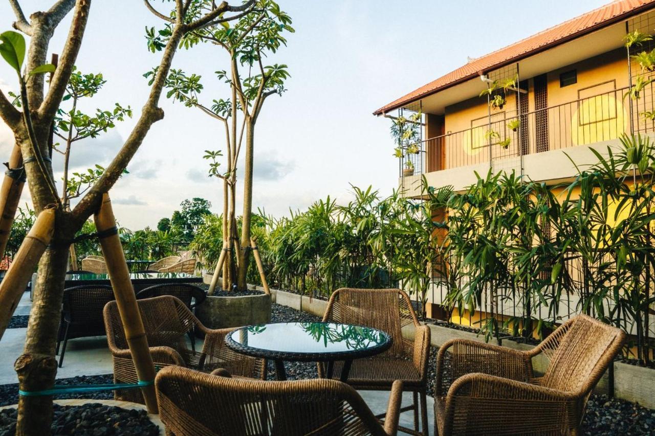 Tanaga Coliving Seminyak Exterior foto